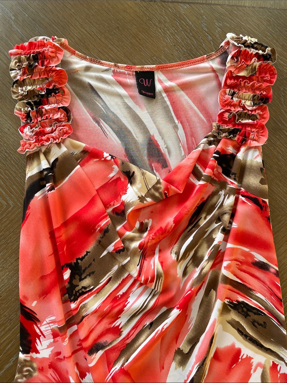 Wrapper Coral and Brown Abstract Sleeveless Ruched-Strap Top - Picture 4 of 6